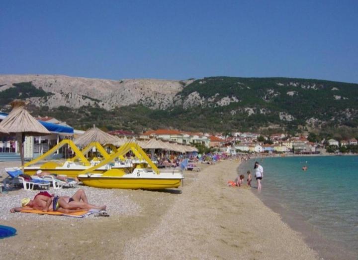 Apartmani Baska S Pogledom Na More المظهر الخارجي الصورة