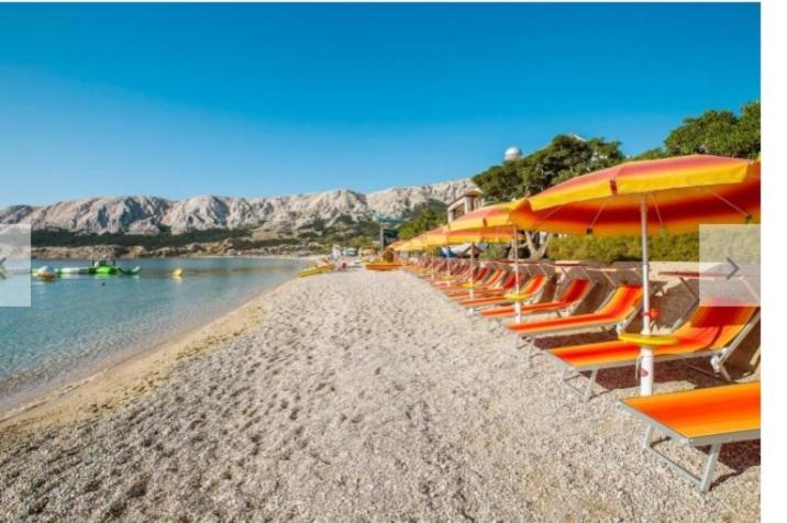 Apartmani Baska S Pogledom Na More المظهر الخارجي الصورة