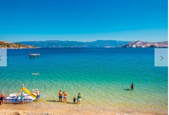 Apartmani Baska S Pogledom Na More المظهر الخارجي الصورة